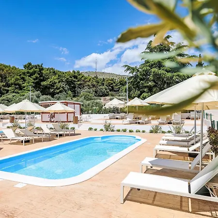 Medena-4 By Interhome * Trogir