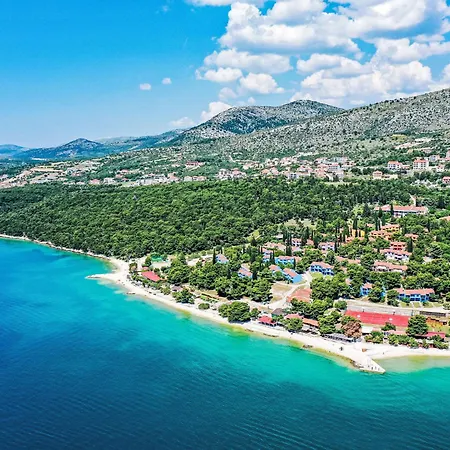 Medena-4 By Interhome * טרוגיר