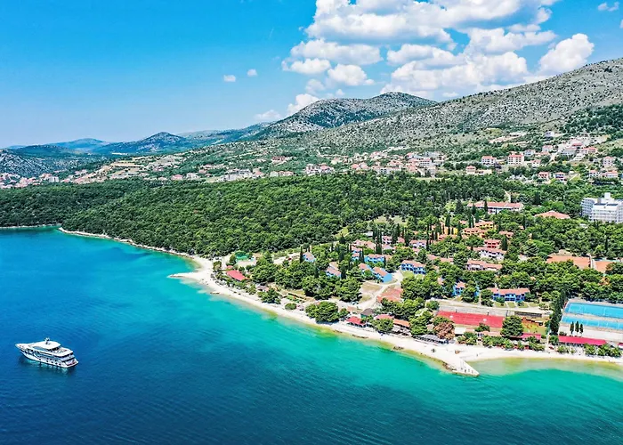 Medena-4 By Interhome * טרוגיר